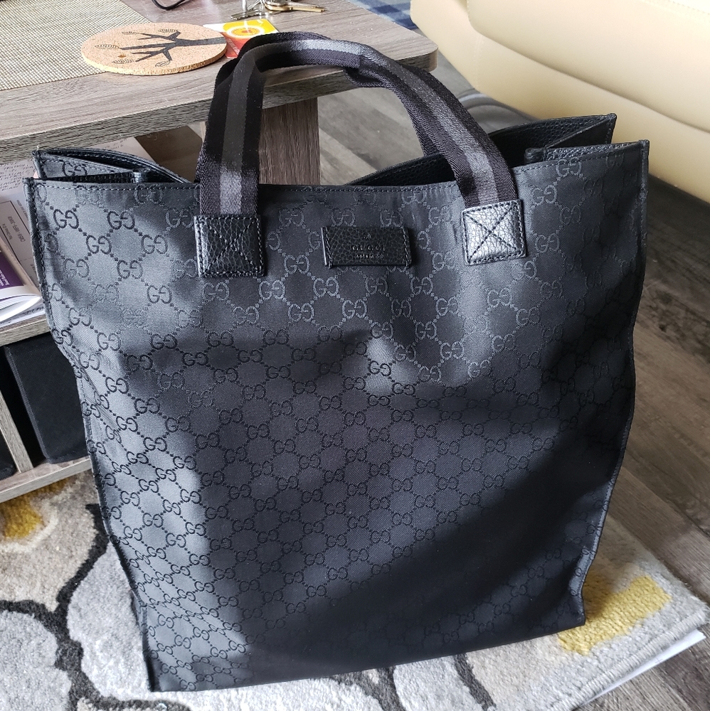 Gucci tote bag